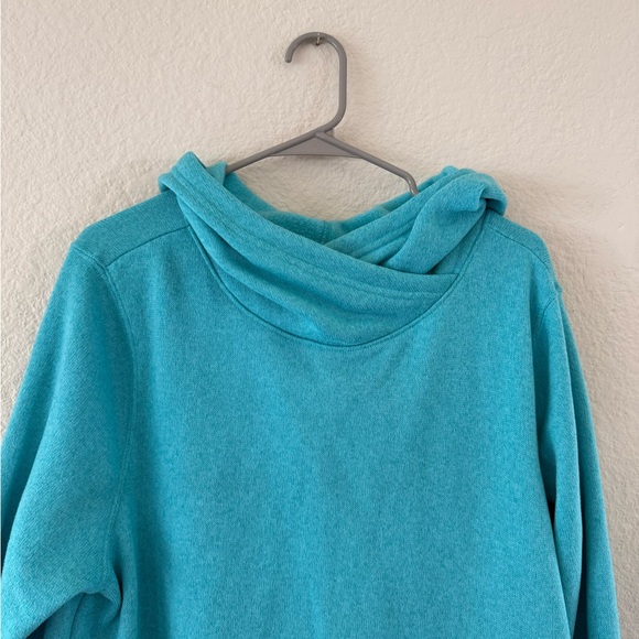 Old Navy | Women's Blue Hoodie Sweatshirt - Picture 4 of 7